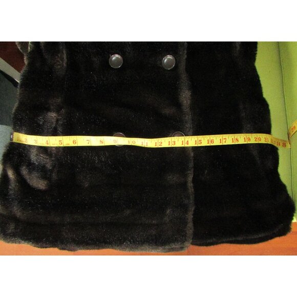 VINTAGE Faux Fur Long Winter Coat - Picture 16 of 16